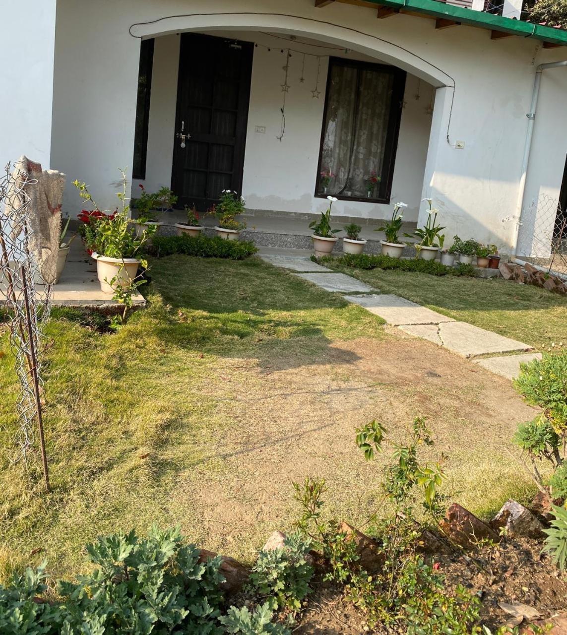 Kafal Tree Home Stay - Pet Friendly Bhowali Extérieur photo