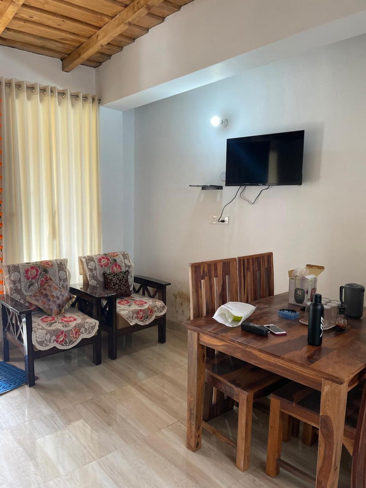 Kafal Tree Home Stay - Pet Friendly Bhowali Extérieur photo